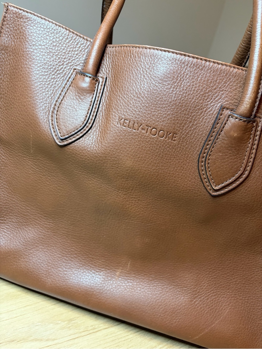 Kelly Tooke Tan Leather Tote — Classic Everyday Carryall